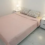 Art Life Flora в спальне нет окна Apartment