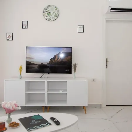 Art Life Flora в спальне нет окна Διαμέρισμα