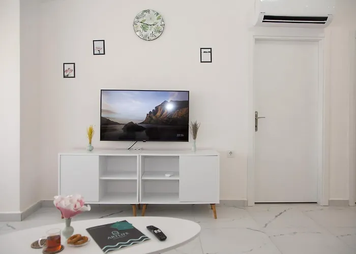 Art Life Flora в спальне нет окна * Alanya