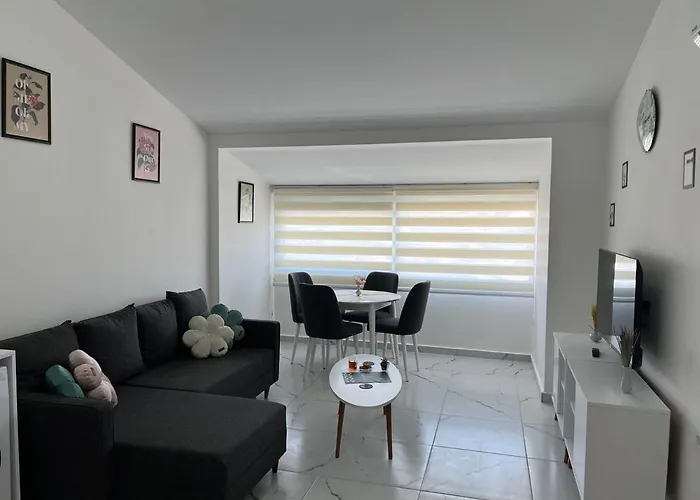 Art Life Flora в спальне нет окна *